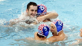 Zagreb, 090910.Bazen Mladosti na Savi.29. Europsko prvenstvo u vaterpolu,Polufinalna utakmica Hrvatska -Srbija.Na slici:Slavlje.Foto: Goran Mehkek / CROPIX