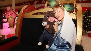 Sv. Luce razveselila mališane u Supernova centru, Foto: Iva Perinčić Sv. Luce razveselila mališane u Supernova centru, Foto: Iva Perinčić