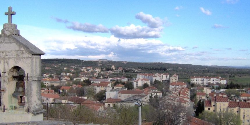 Grad Benkovac.JPG Grad Benkovac.JPG