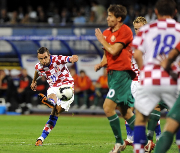 Zagreb, 050909.Stadion Maksimir, kvalifikacijska utakmica skupine 6 za Svjetsko nogometno prvenstvo u Juznoafrickoj Republici, susret reprezentacija Hrvatske i Bjelorusije.Na slici: Dario Srna.Foto: Damir Krajac / CROPIX