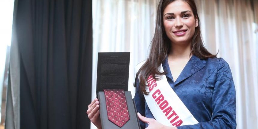 Konferencija za medije na kojoj je miss Hrvatske 2015. Maja Spahija najavila svoj skorasnji odlazak u Kinu na izbor za Miss Svijeta. Photo: Sanjin Strukic/PIXSELL Konferencija za medije na kojoj je miss Hrvatske 2015. Maja Spahija najavila svoj skorasnji odlazak u Kinu na izbor za Miss Svijeta. Photo: Sanjin Strukic/PIXSELL