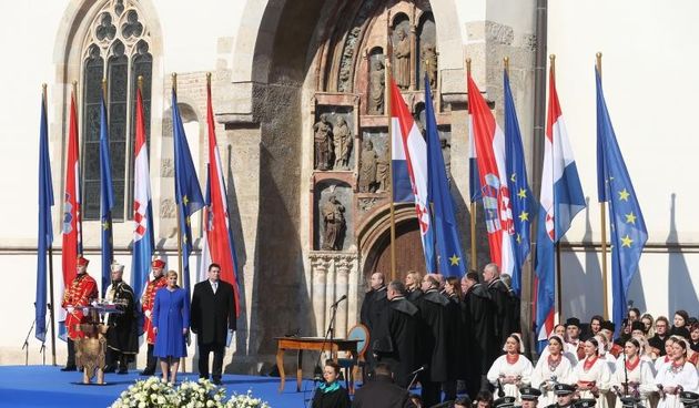 Zagreb – Inauguracija predsjednice Kolinde Grabar Kitarovic na Trgu sv. Marka. Predsjednica Ustavnog suda Jasna Omejec sa sucima Ustavnog suda. Photo: Igor Kralj/PIXSELL