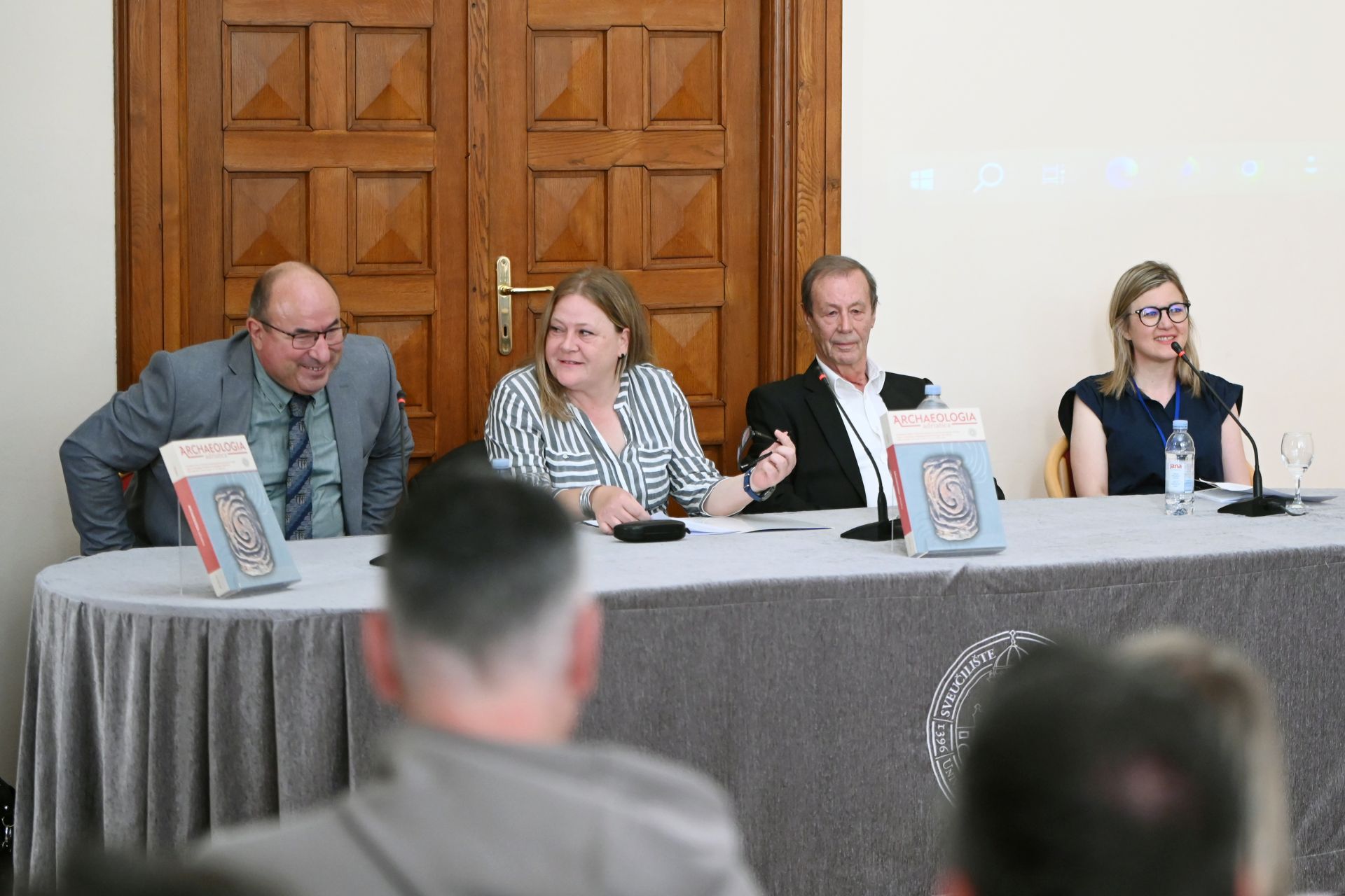 18. svezak časopisa Archaeologia Adriatica posvećen profesoru emeritusu Brunislavu Marijanoviću 18. svezak časopisa Archaeologia Adriatica posvećen profesoru emeritusu Brunislavu Marijanoviću