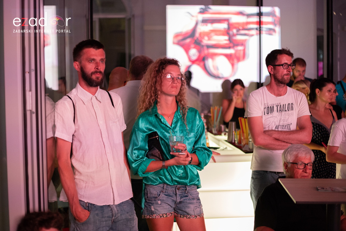 Večernji đir po gradu, ponedjeljak 6. kolovoza 2018. Večernji đir po gradu, ponedjeljak 6. kolovoza 2018.