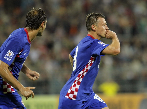 Minsk, 120809.
Stadion Dinamo Minsk
Kvalifikacijska nogometna utakmica za Svjetsko nogometno prvenstvo 2010. Bjelorusija – Hrvatska.
Na fotografiji: Ivica Olic.
Foto : Jakov Prkic / Cropix Minsk, 120809.
Stadion Dinamo Minsk
Kvalifikacijska nogometna utakmica za Svjetsko nogometno prvenstvo 2010. Bjelorusija – Hrvatska.
Na fotografiji: Ivica Olic.
Foto : Jakov Prkic / Cropix