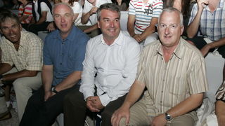 Bol, 010711.
Druga vecer Dove Fashion.hr revije na plazi Zlatni rad u Bolu.
Na slici: Markito Marinkovic turisticka zajednica Bol, Visko Haladic dozupan i Tihomir Marinkovic nacelnik opcine Bol.
Foto: Jakov Prkic / Cropix Bol, 010711.
Druga vecer Dove Fashion.hr revije na plazi Zlatni rad u Bolu.
Na slici: Markito Marinkovic turisticka zajednica Bol, Visko Haladic dozupan i Tihomir Marinkovic nacelnik opcine Bol.
Foto: Jakov Prkic / Cropix