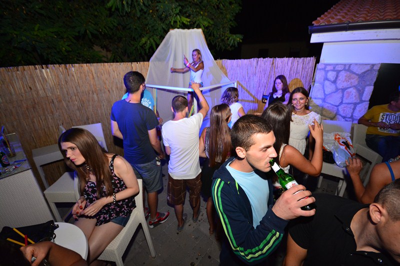 Vigor party @ Noštromo bar Vir ; foto Iva Perinčić