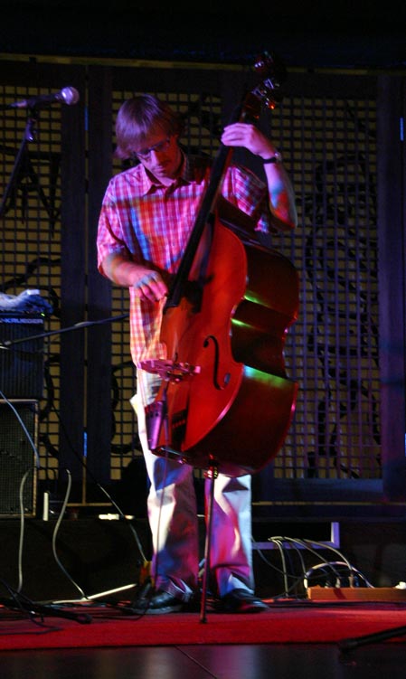 Image 1208809 (auto)