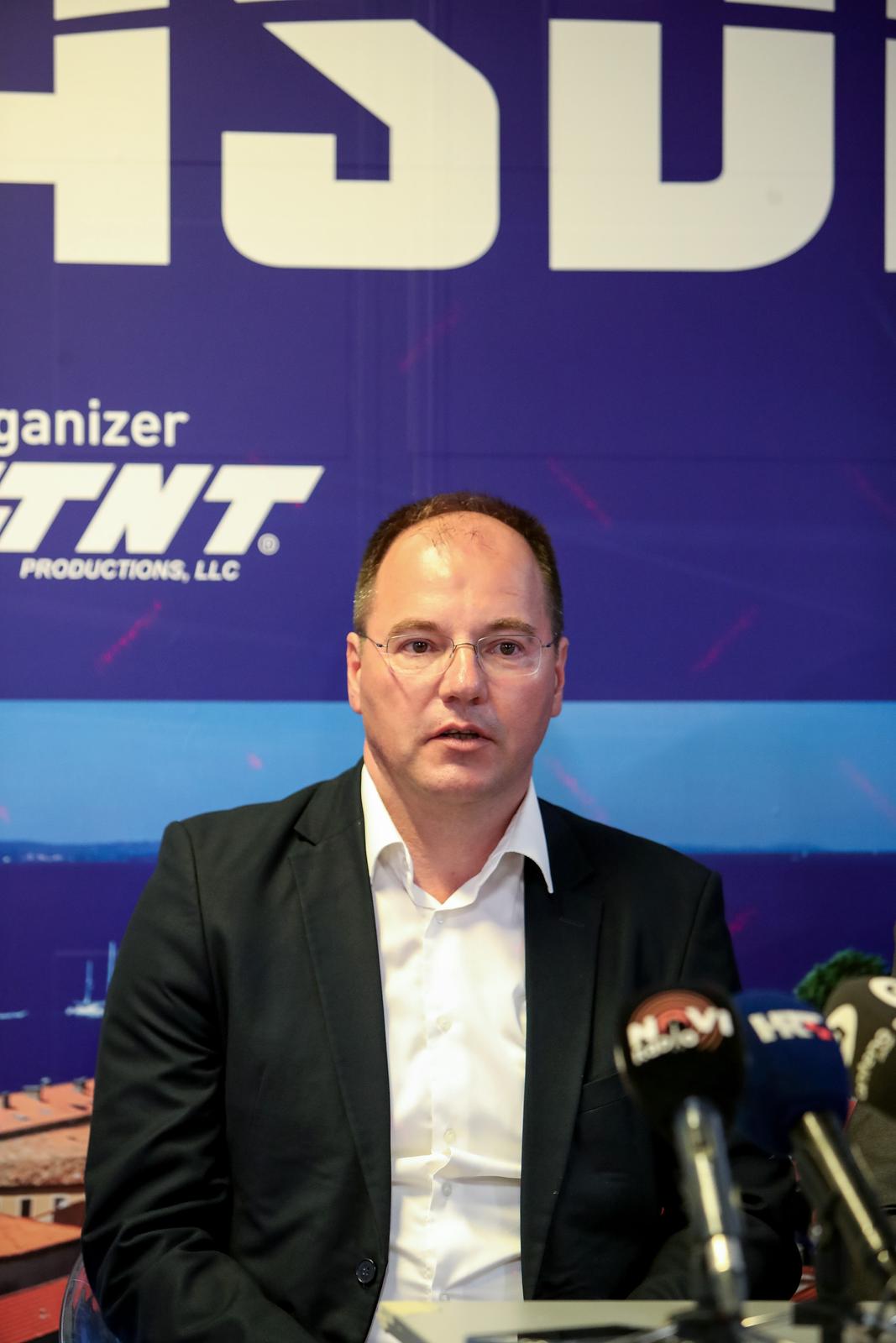 Konferencija za medije povodom održavanja Jadranske vojne i zrakoplovne izložbe Konferencija za medije povodom održavanja Jadranske vojne i zrakoplovne izložbe