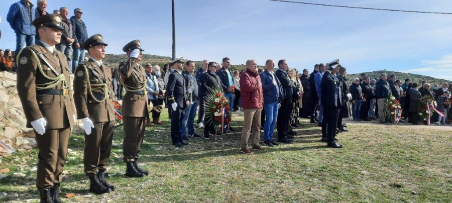 Obilježena 30. obljetnica stradanja civila i branitelja u Nadinu Obilježena 30. obljetnica stradanja civila i branitelja u Nadinu