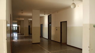 Devastirana bivša vojna baza Šepurine, Foto: Iva Idassa Devastirana bivša vojna baza Šepurine, Foto: Iva Idassa