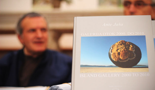 Gradska loža: ”Galerija Otok 2000. do 2010.”