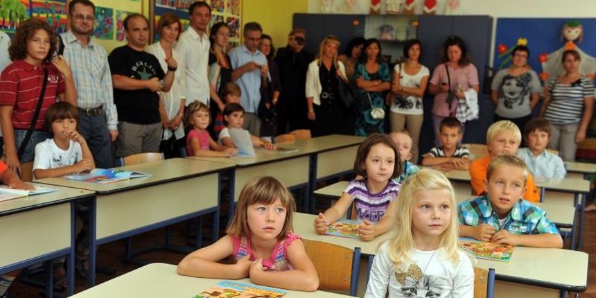 Prvašići u školskim klupama, Photo: Goran Stanzl/PIXSELL Prvašići u školskim klupama, Photo: Goran Stanzl/PIXSELL