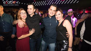 Ludnica u Saturnusu: Najbolji doček u svemiru i šire Ludnica u Saturnusu: Najbolji doček u svemiru i šire