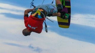 Wind i Kite surfing na Kolovarama 3. studenog 2013.  foto: Tome Grbeša