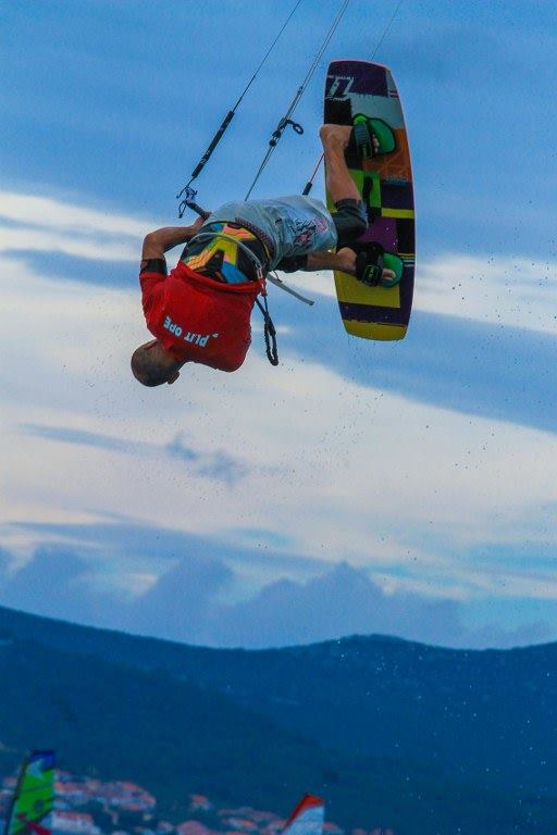 Wind i Kite surfing na Kolovarama 3. studenog 2013.  foto: Tome Grbeša