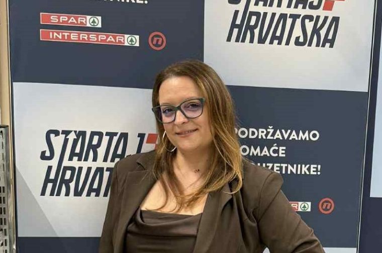 Martina Ćustić