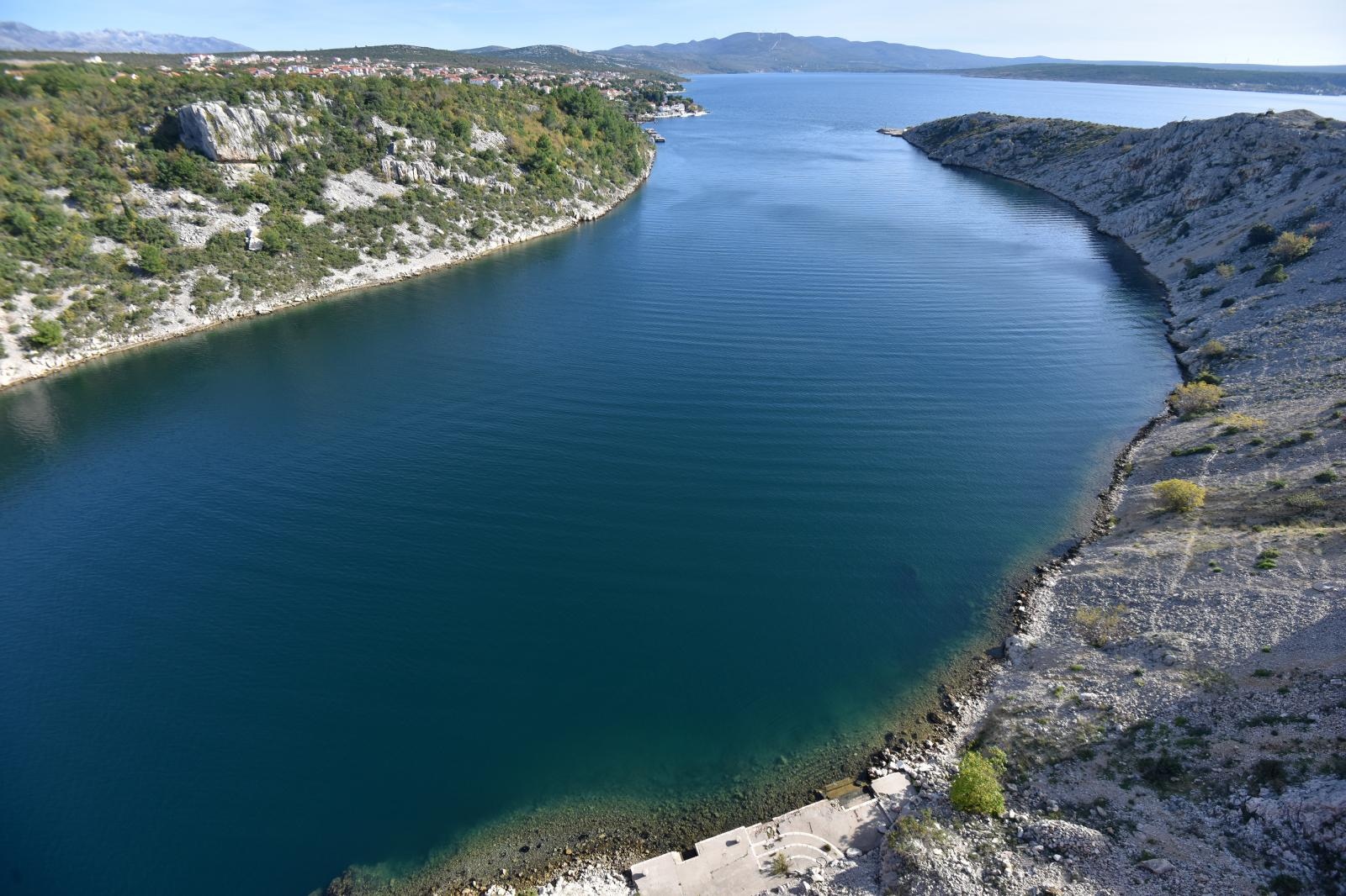 Skokom s Masleničkog mosta pilot kanadera počinio samoubojstvo