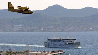 Požar na Plovaniji 11. kolovoza 2013. Foto: Željko Mršić/PIXSELL Požar na Plovaniji 11. kolovoza 2013. Foto: Željko Mršić/PIXSELL