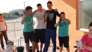 Benkovac: građanska akcija “Kad se male ruke slože – za veseliji grad” Benkovac: građanska akcija “Kad se male ruke slože – za veseliji grad”