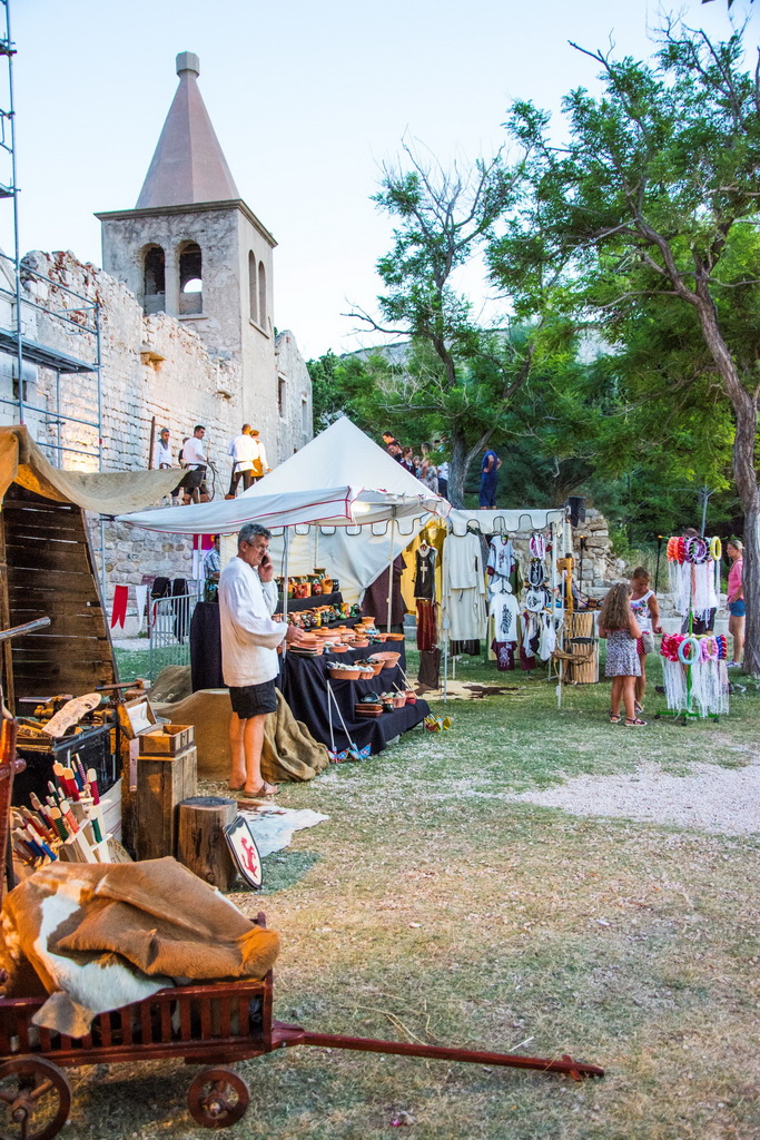 7. Paški srednjovjekovni sajam