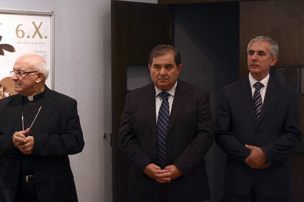 HKK: Otvorenje izlozbe “Razaranje Zadra” Zvonka Kucelina i Zeljka Karavide