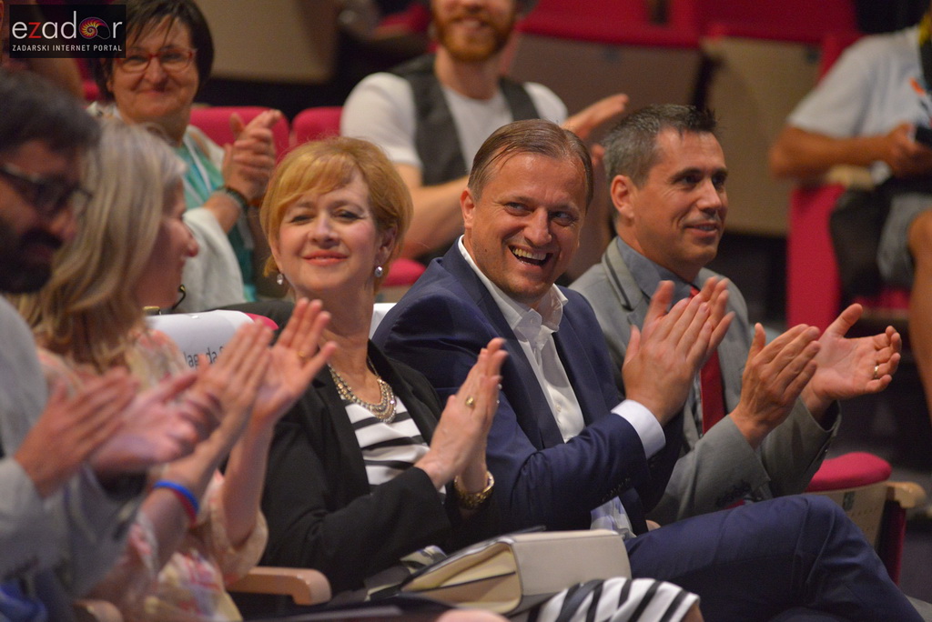 Izložba Mojmira Mihatova i svečano otvorenje 26. SLUK-a Izložba Mojmira Mihatova i svečano otvorenje 26. SLUK-a