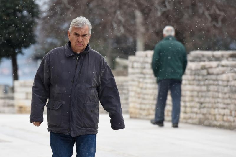 Snježne pahulje za kratko padale po Zadru