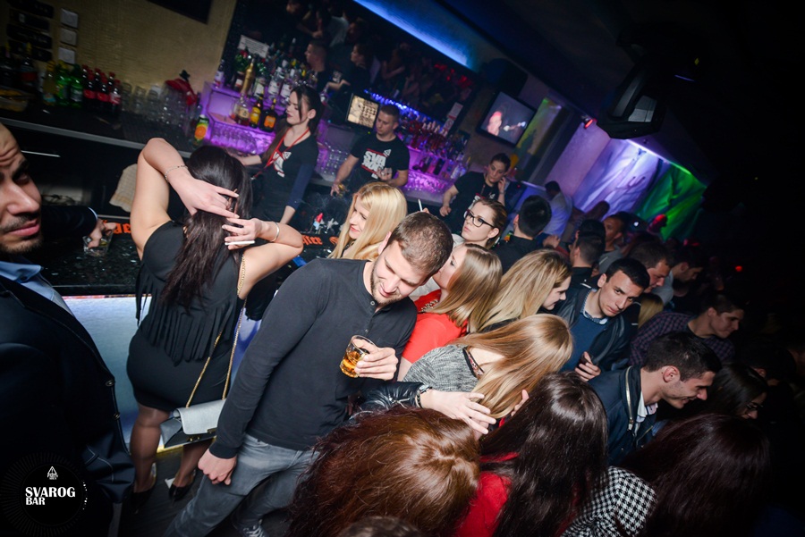 Subotnji party u Svarog baru