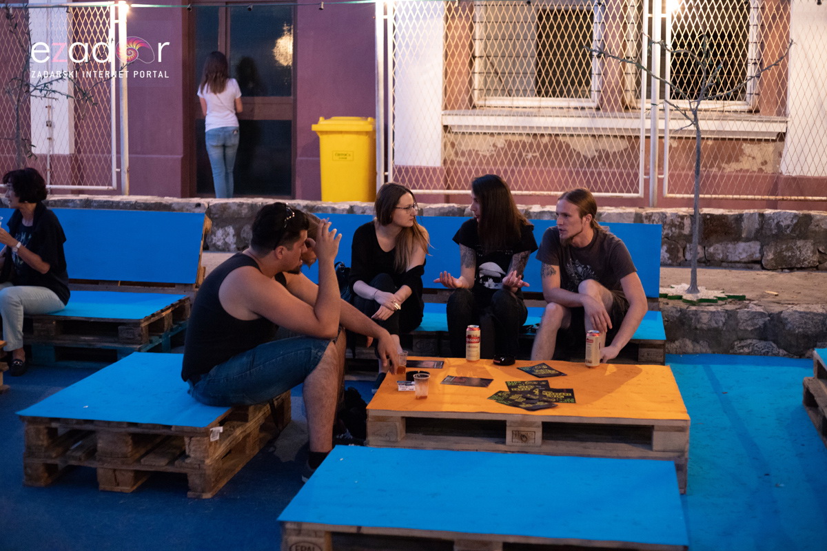 KvartArt 2018.: Art buvljak & koncert Nipplepeoplea