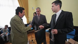 Image 1072207 (auto)