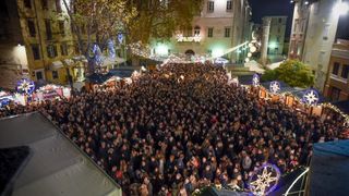 Advent u Zadru: Neponovljivi Neno Belan ponovo oduševio Zadrane. Foto: Dino Stanin/PIXSELL Advent u Zadru: Neponovljivi Neno Belan ponovo oduševio Zadrane. Foto: Dino Stanin/PIXSELL