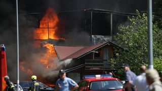 Požar na ŠRC Jelenovac, grad prekriven dimom, zaustavljeni autobusi…
