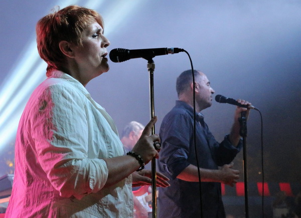 Virsko ljeto 2016: Dražen Zečić Zeko i Banana Band raspjevali i rasplesali Vir