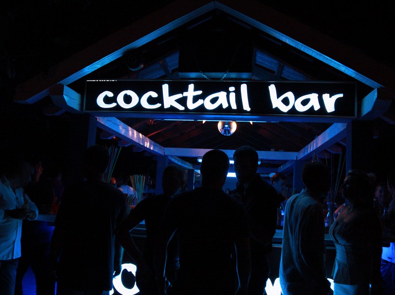 Vir: Otvorenje Coctail bara Noštromo, Foto: Lucija Juravić Vir: Otvorenje Coctail bara Noštromo, Foto: Lucija Juravić