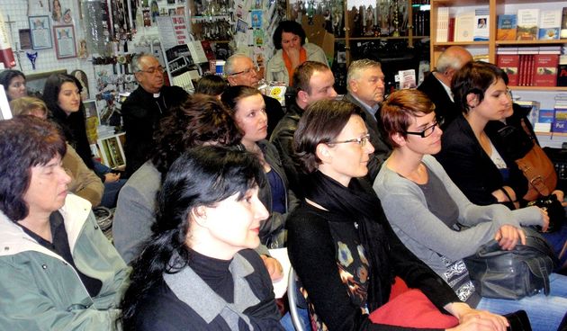 Večer u knjižari s Helenom Peričić, foto: Karla Šorić