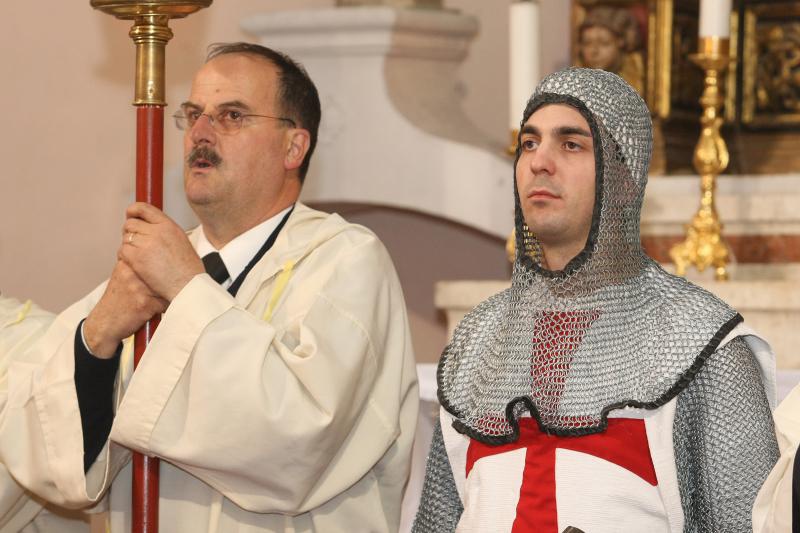 Koncertom bratovštine Presvetog oltarskog sakramenta župe Marijina Uznesenja iz Jelse na otoku Hvaru, obilježene su pjesme Velikog tjedna i procesija Za Križen, Foto: Dino Stanin/PIXSELL