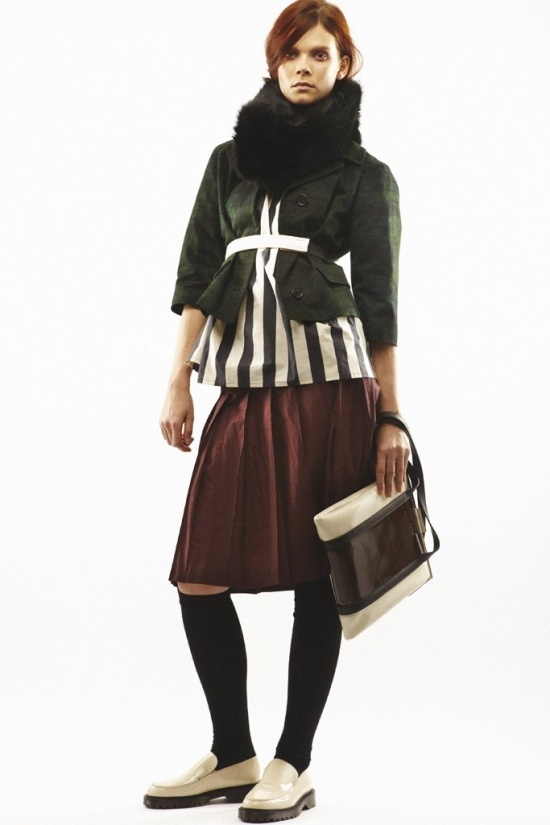 Image 752235 (auto) Image 752235 (auto)