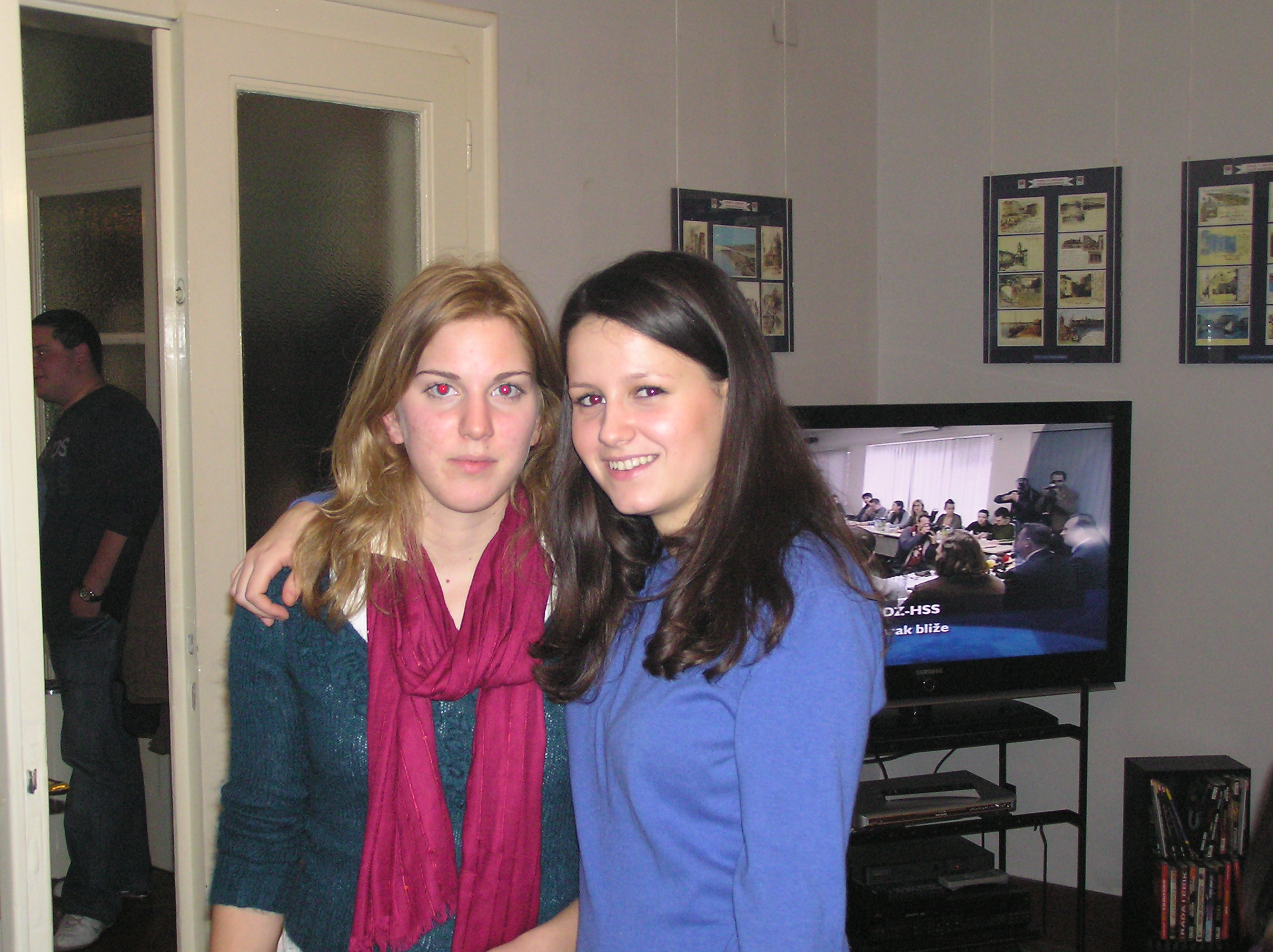 OLYMPUS DIGITAL CAMERA