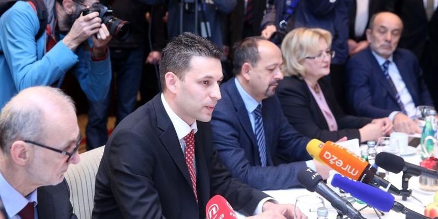 Robert Podolnjak, Bozo Petrov, Ivan Lovrinovic, Ines Strenja Linic, Juro Martinovic. Photo: Patrik Macek/PIXSELL