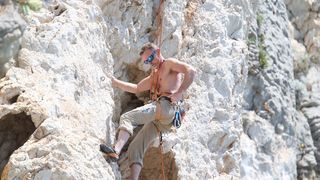Norveški pisac i strastveni penjač Jo Nesbo uspeo se na hridi Marjana