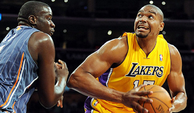 Andrew Bynum, foto: nba.com