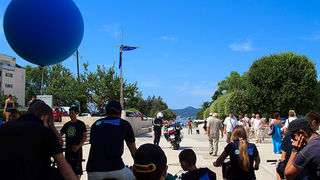 Image 892643 (auto) Image 892643 (auto)