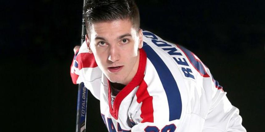 20.12.2013., Zagreb – Hokejas Borna Rendulic u Ledenoj dvorani Doma sportova.Photo: Igor Kralj/PIXSELL——2x color – sporteps 20.12.2013., Zagreb – Hokejas Borna Rendulic u Ledenoj dvorani Doma sportova.Photo: Igor Kralj/PIXSELL——2x color – sporteps