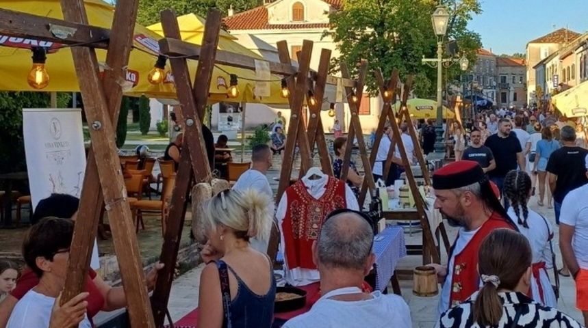 Gastro festival “Benkovački prisnac” 2024. Gastro festival “Benkovački prisnac” 2024.