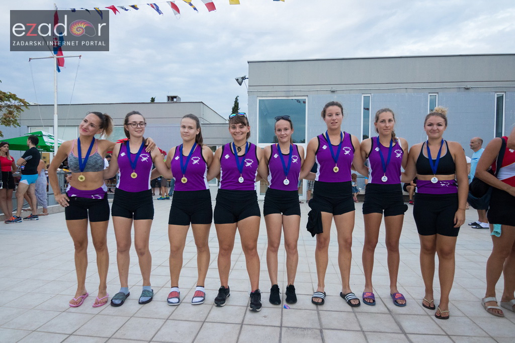 6. “Jadranov veslački dvoboj” osmeraca u uvali Jazine 6. “Jadranov veslački dvoboj” osmeraca u uvali Jazine