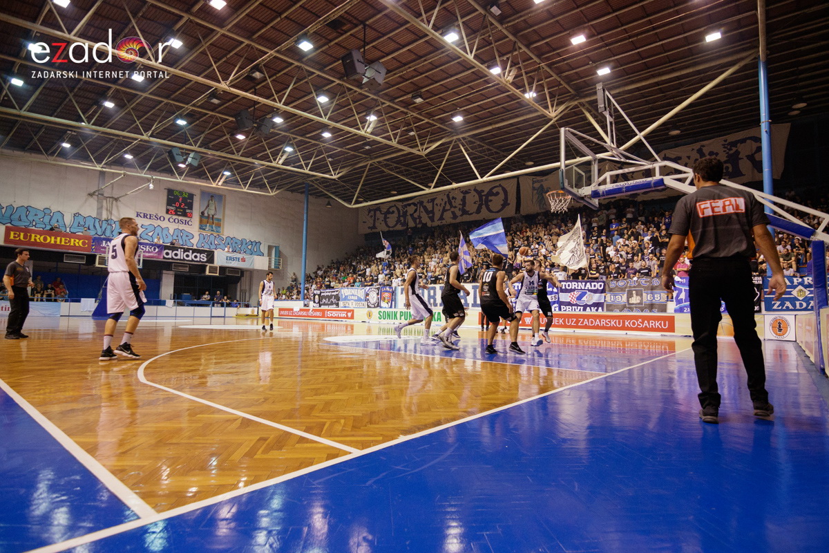 Humanitarna utakmica u Jazinama: KK Zadar – KK Diadora Humanitarna utakmica u Jazinama: KK Zadar – KK Diadora