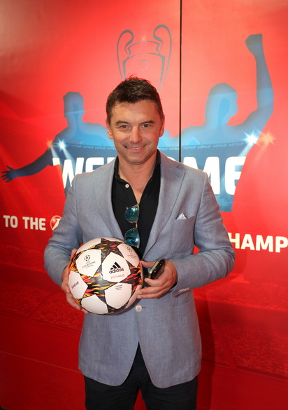 Tarik Filipović, Mila Horvat i Renata Sopek na predstavljanju trofeja Lige prvaka Tarik Filipović, Mila Horvat i Renata Sopek na predstavljanju trofeja Lige prvaka