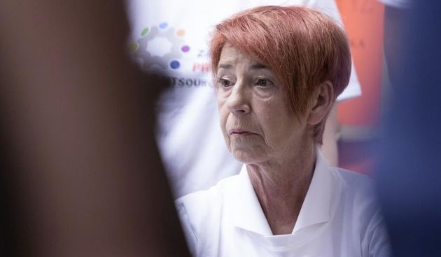 U sjedistu Sindikata zaposlenika u hrvatskom skolstvu – Preporod, odrzana je konferencija za medije 17 sindikata o referendumu o izdvajanju pomocnih poslova u javnom i drzavnom sektoru. Sindikati su obavijestili javnost da su prikupili 624 tisuce potpisa