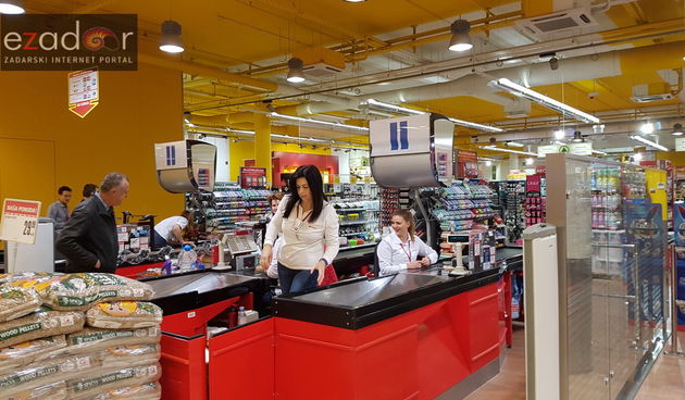 Otvorena obnovljena trgovina SPAR u centru Supernova Zadar